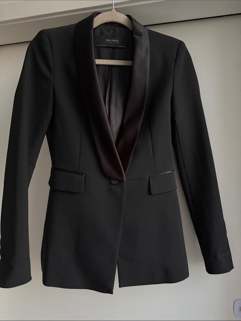 Zara Black Satin Shawl-Collar Blazer